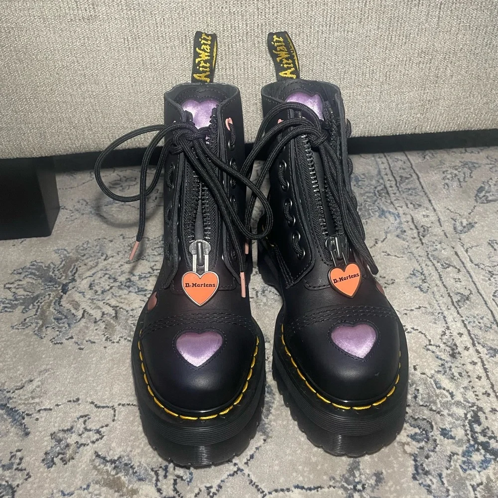 Dr Martens Sinclair Heart Platform Boot